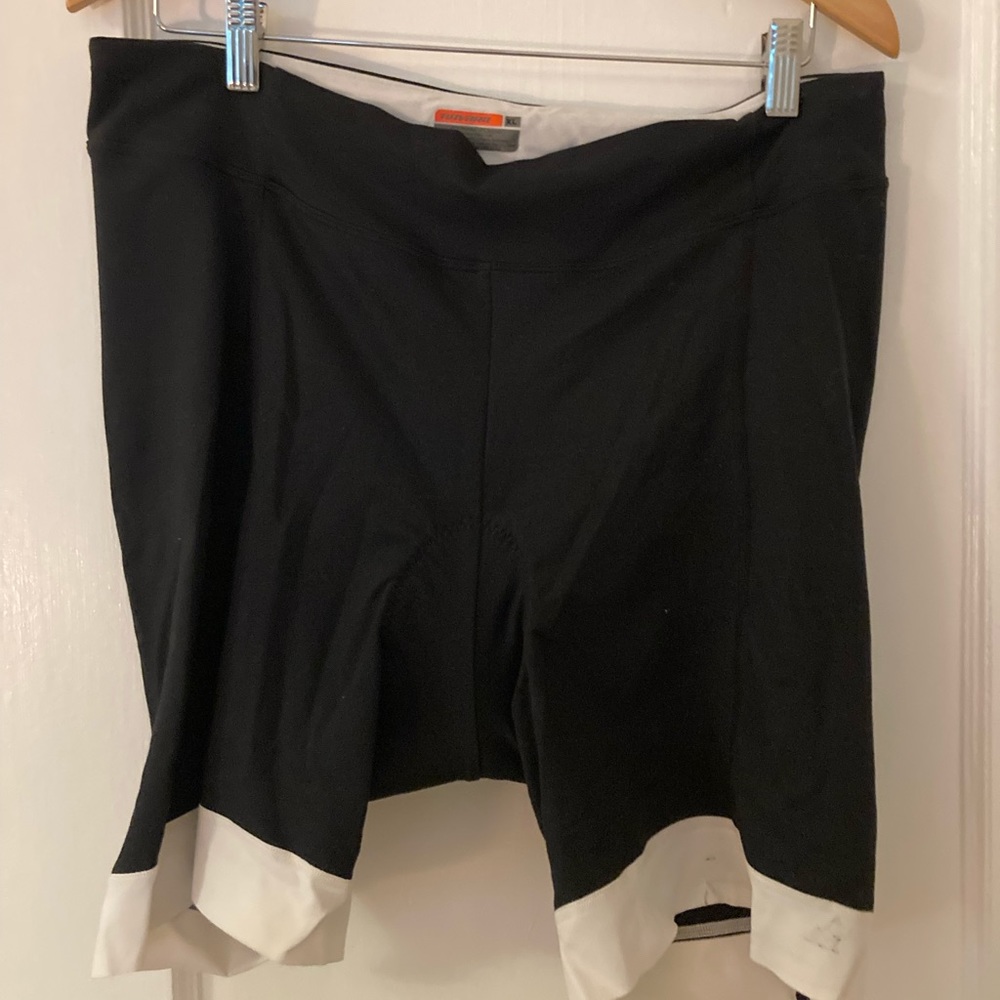 Novara Bike Shorts XL lightly used!